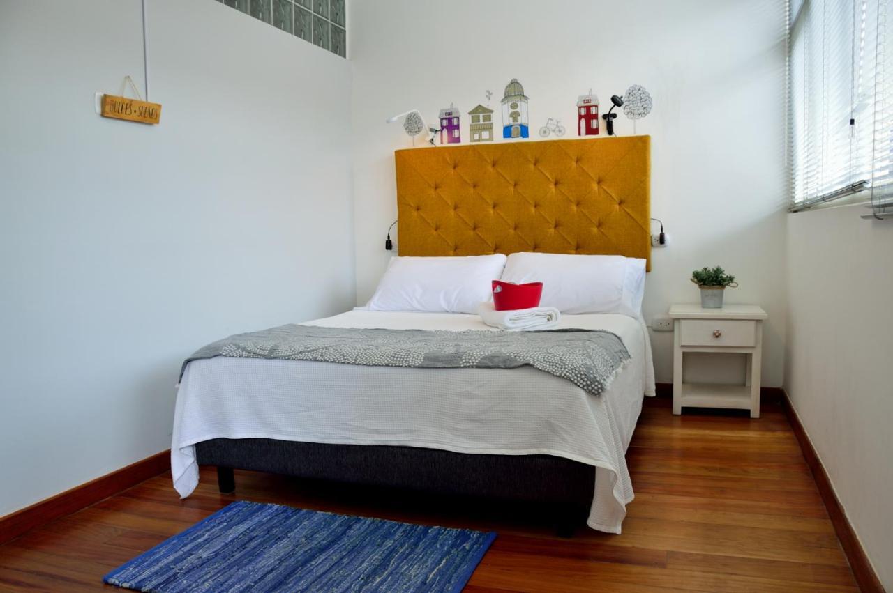 Hostal Mad Nomad *